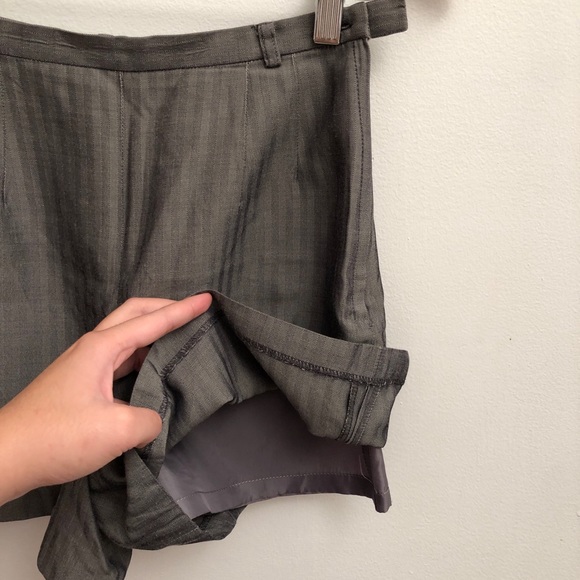 Vintage High Waisted Gray Shorts - Picture 3 of 4